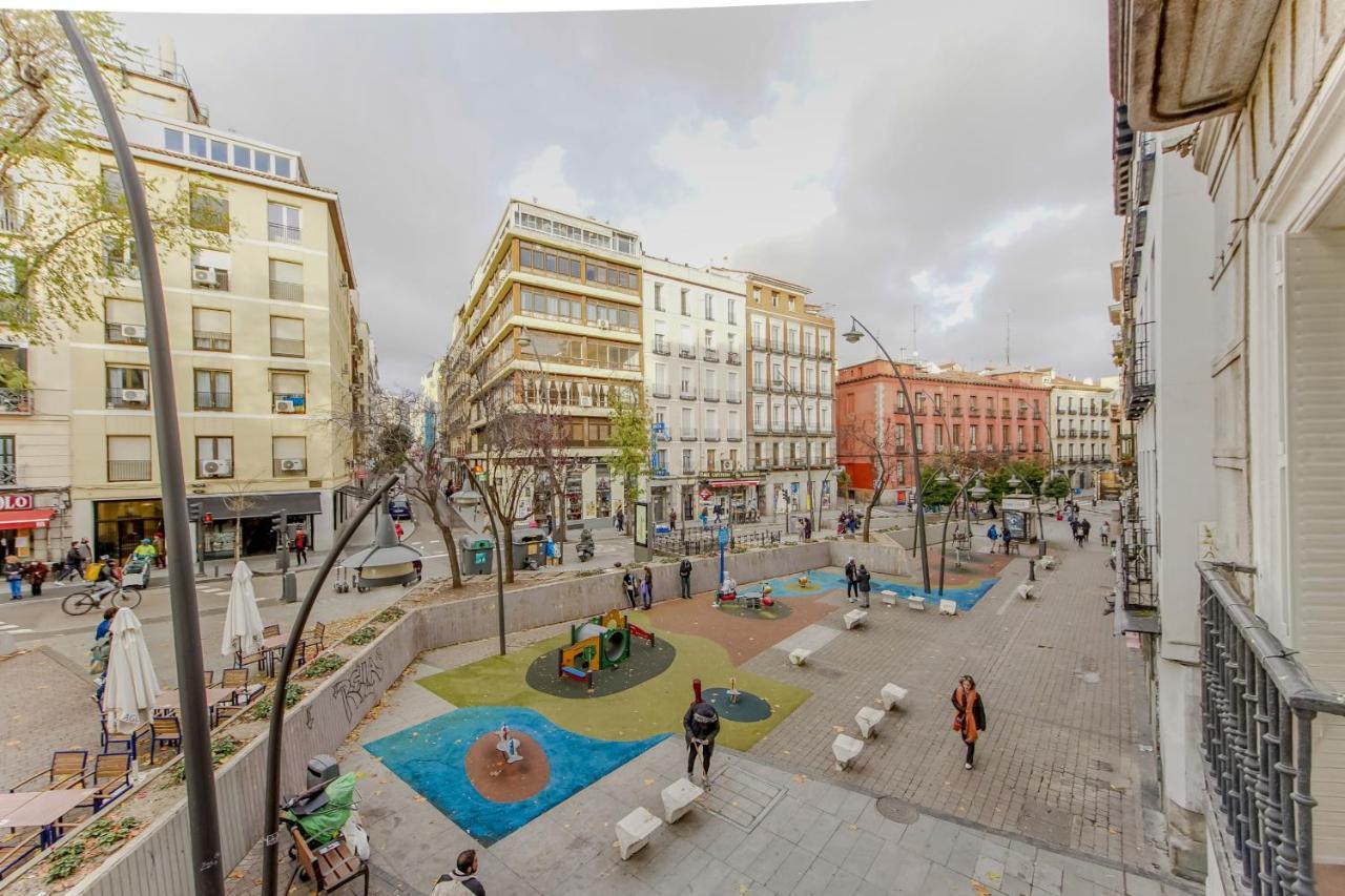 Spacious New Apartment Para 7 En La Plaza De Tirso De Molina Madrid Exterior foto