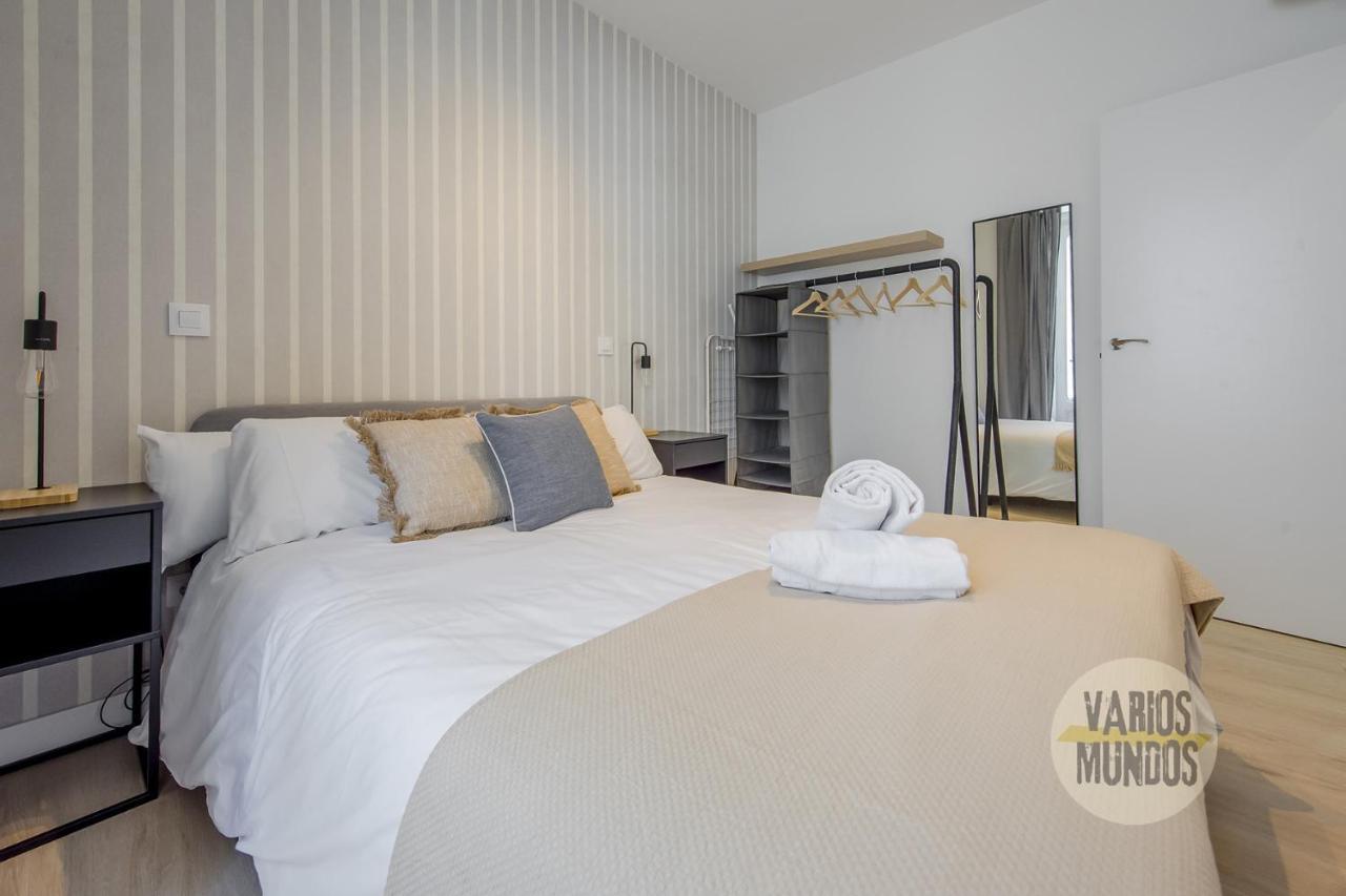 Spacious New Apartment Para 7 En La Plaza De Tirso De Molina Madrid Exterior foto