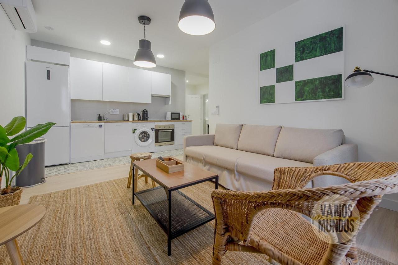 Spacious New Apartment Para 7 En La Plaza De Tirso De Molina Madrid Exterior foto