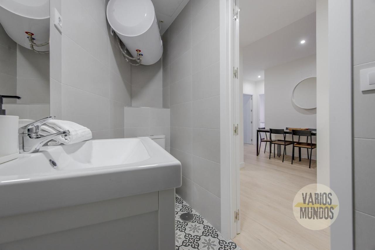 Spacious New Apartment Para 7 En La Plaza De Tirso De Molina Madrid Exterior foto